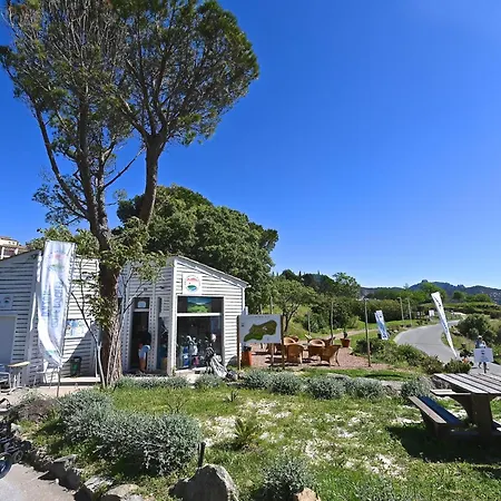 Apartment Village Cap Esterel - L'esquinade-6 By Interhome